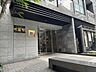 エントランス：マンションエントランス