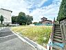 外観：小・中学校徒歩圏内で小さなお子様も安心！
