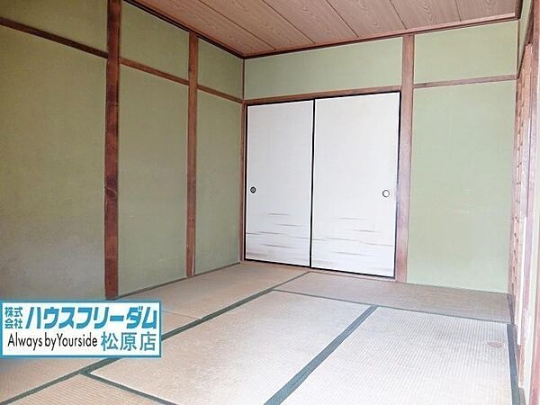 寝室