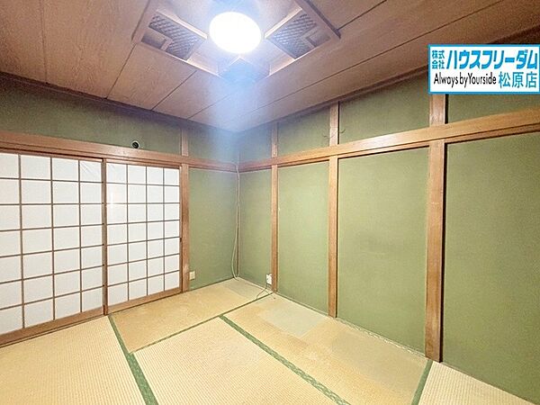 寝室