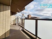 南向きで日当たり良好♪心地良い風が入り込みます。