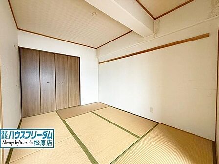 様々な使い方が出来る和室♪