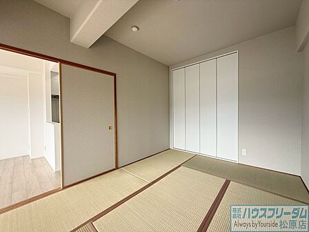 6帖和室を別角度から♪