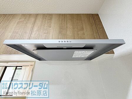 シンプルで使いやすいスタンダードな換気扇♪