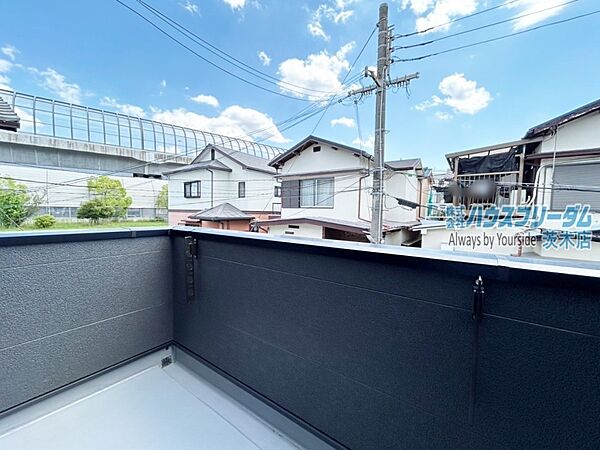 バルコニーを拡大表示