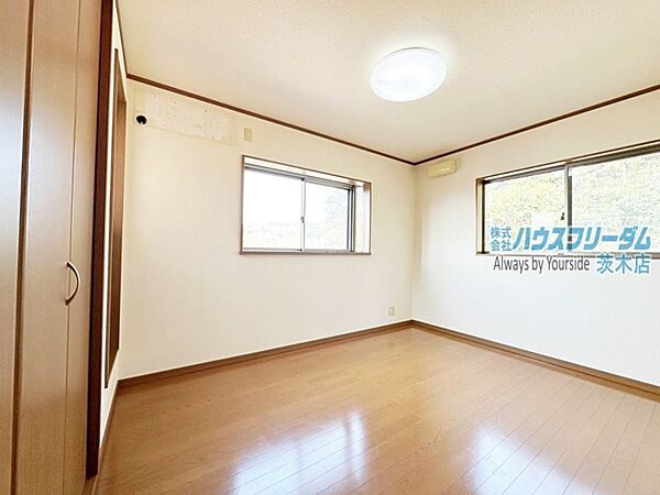 寝室を拡大表示
