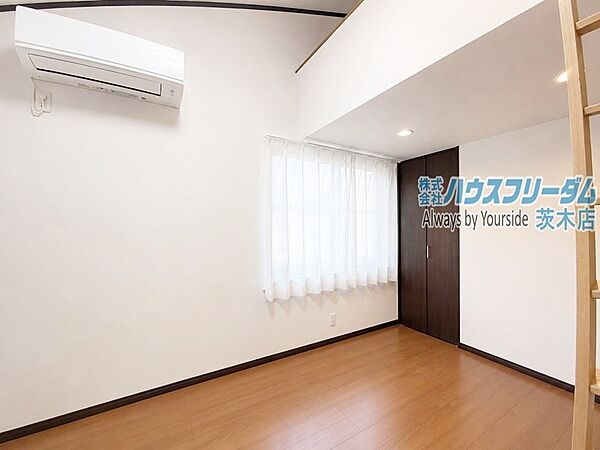 寝室を拡大表示
