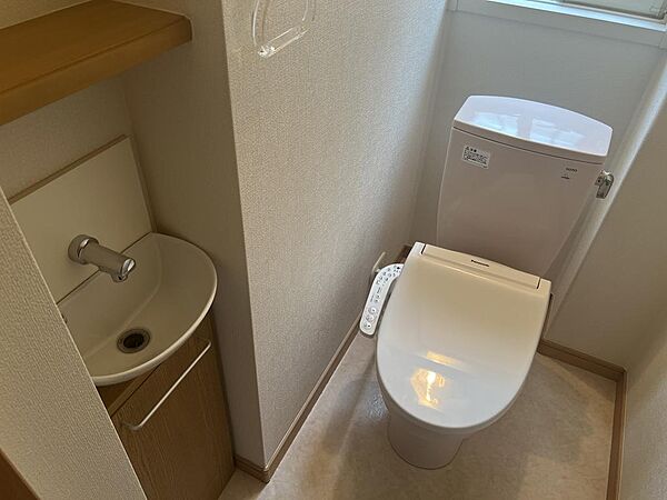 トイレを拡大表示