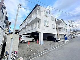 サンパティック陵南の森  ｜ 大阪府羽曳野市島泉8丁目（賃貸マンション1LDK・1階・43.00㎡） その1