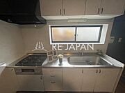 吊戸棚付のシステムキッチンです(^^)/