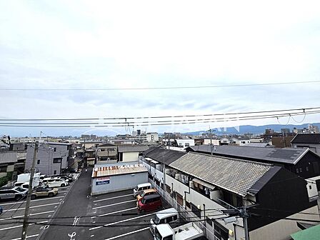 生駒山の望める開けた眺望です(^^)/