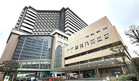 横浜市立大学付属市民総合医療センター 930m