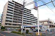 ローソン　足立加平2丁目店 330m
