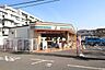 周辺：セブンイレブン　足立青井1丁目店 260m