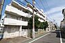外観：前面道路含む現地写真