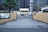 周辺：足立区立東伊興小学校 620m