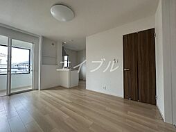 アゴーラ　Ａ棟 2階1LDKのリビング/ダイニング