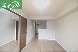 TRINITY 5階1LDKのリビング/ダイニング