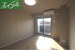 TRINITY 6階1Kのリビング/ダイニング