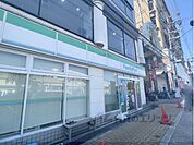 ファミリーマート　寝屋川市駅前店まで3500メートル