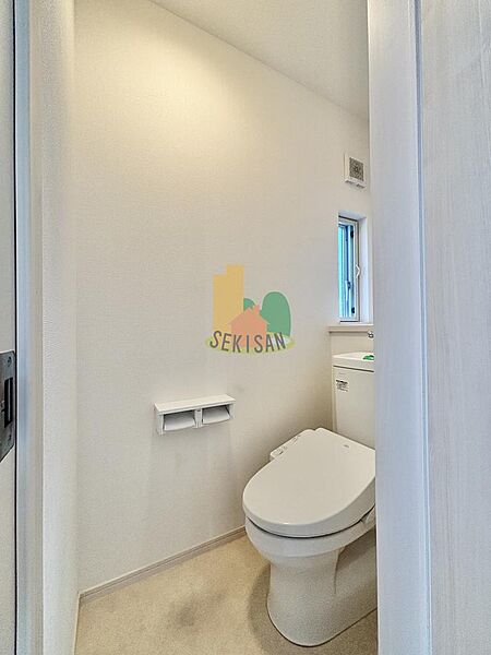 トイレを拡大表示
