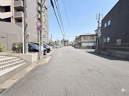 前面道路含む現地写真