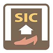 SICがあり靴だけでなく、傘、ゴルフバッグ、アウトドア用品、ベビーカーなど、外で使うアイテムをまとめて収納できます。
