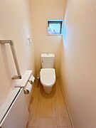 温水洗浄便座は、トイレットペーパーの使用量を減らせるため、経済面でも環境面でもメリットがあります♪
