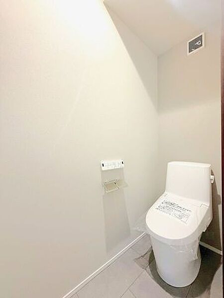 トイレを拡大表示