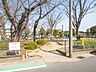周辺：花の木公園身近な場所に豊かな緑を感じられるスポットがある環境は、日々の暮らしに潤いを与えてくれます。毎日の気軽なお散歩コースや、休日のお出かけ先としても最適で、心地よい時間を身近で満喫できる環境で…