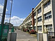 今伊勢中学校 330m