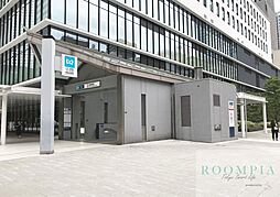 西新宿駅(東京メトロ 丸ノ内線) 550m