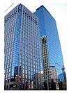新宿オークシティ 872m