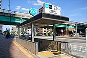 月島駅(都営地下鉄 大江戸線) 徒歩10分。 730m