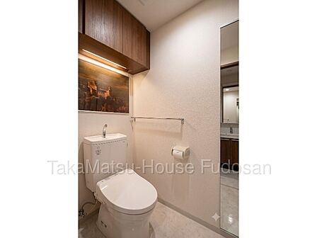 シンプルで使いやすいトイレスペース