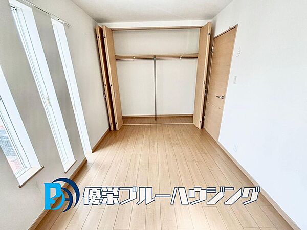 洋室を拡大表示