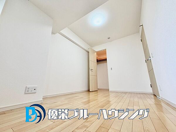 洋室を拡大表示