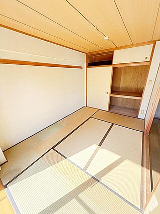 リビング続きの...
