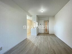 ジーメゾン知立草刈 3階1LDKのリビング/ダイニング