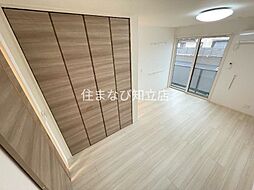 シャインベル花立 102 1階1Kのリビング/ダイニング