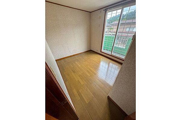 寝室を拡大表示