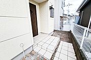 堺市南区逆瀬川の中古戸建、2598万円。土地約47坪・3LDK、2007年築のゆとりある住まいです。