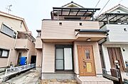 2026年4月リフォーム済み！落ち着いた住宅街に佇む、駐車1台可能な3LDK住宅です。