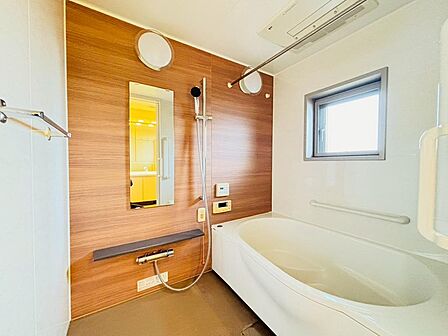 清潔感のある浴室で快適なバスタイムをお楽しみください。