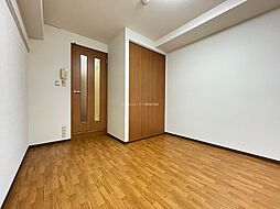 ウォーターフロント礎町 0506 5階1Kのリビング/ダイニング