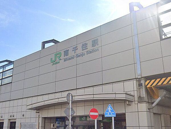 ドミール三ノ輪