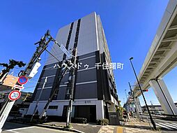 BOND西新井大師西ステーションゲート
