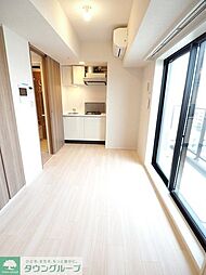 ONE ROOF RESIDENCE ASAKUSABASHI 7階1DKのリビング/ダイニング
