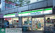 ファミリーマート坪田リバーサイド店 徒歩3分。コンビニ 170m