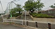 秦野市立東小学校 徒歩23分。 1790m